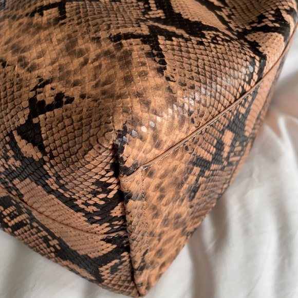 Rebecca Minkoff Karlie Mini Hobo Rosewood - Picture 7 of 9